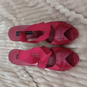 Red Steve madden heels